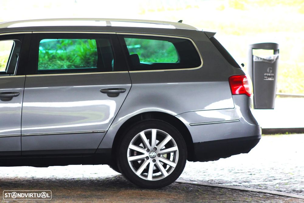 VW Passat Variant 2.0 TDi Sportline - 17
