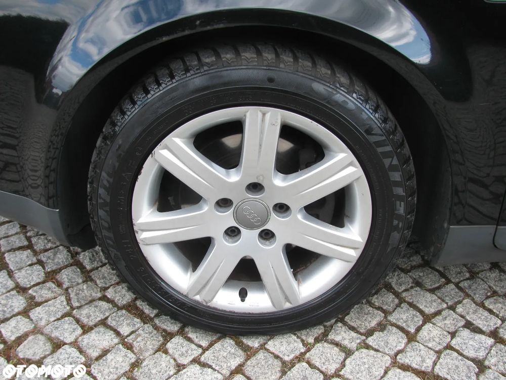 Audi A4 ver-1-8t - 33