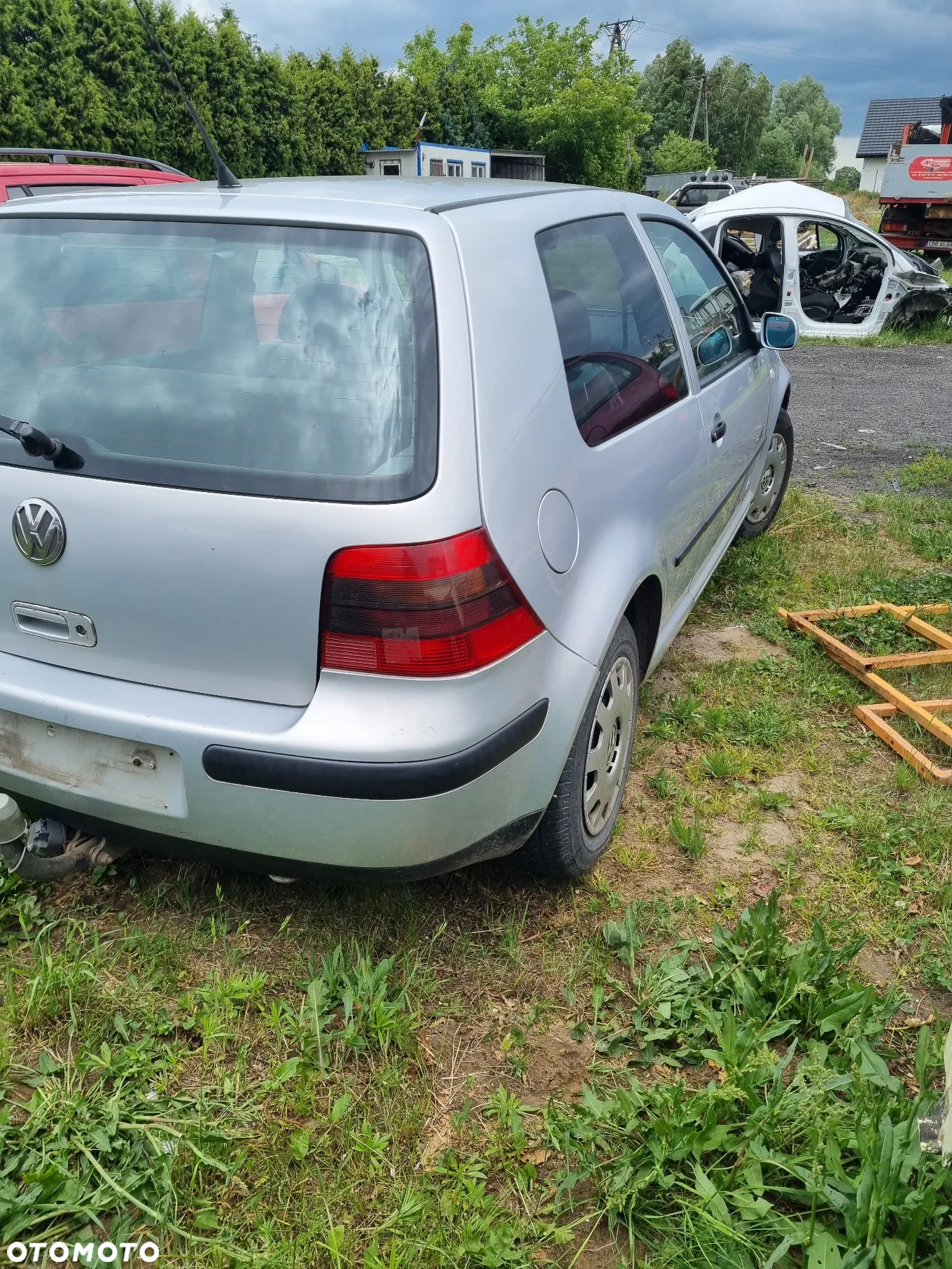 Vw Golf IV hb 3d 1.6sr 8v AKL skrzynia DLP lakier LB7Z na czesci - 7