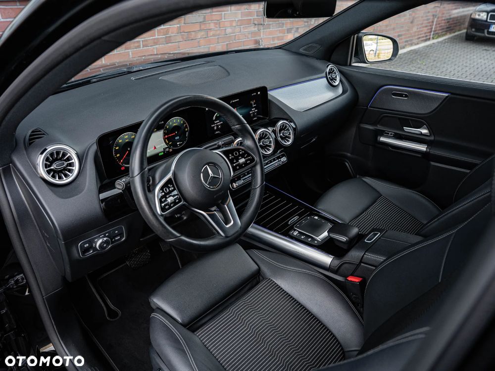 Mercedes-Benz GLA 250 e 8G-DCT Edition Progressive Line - 22