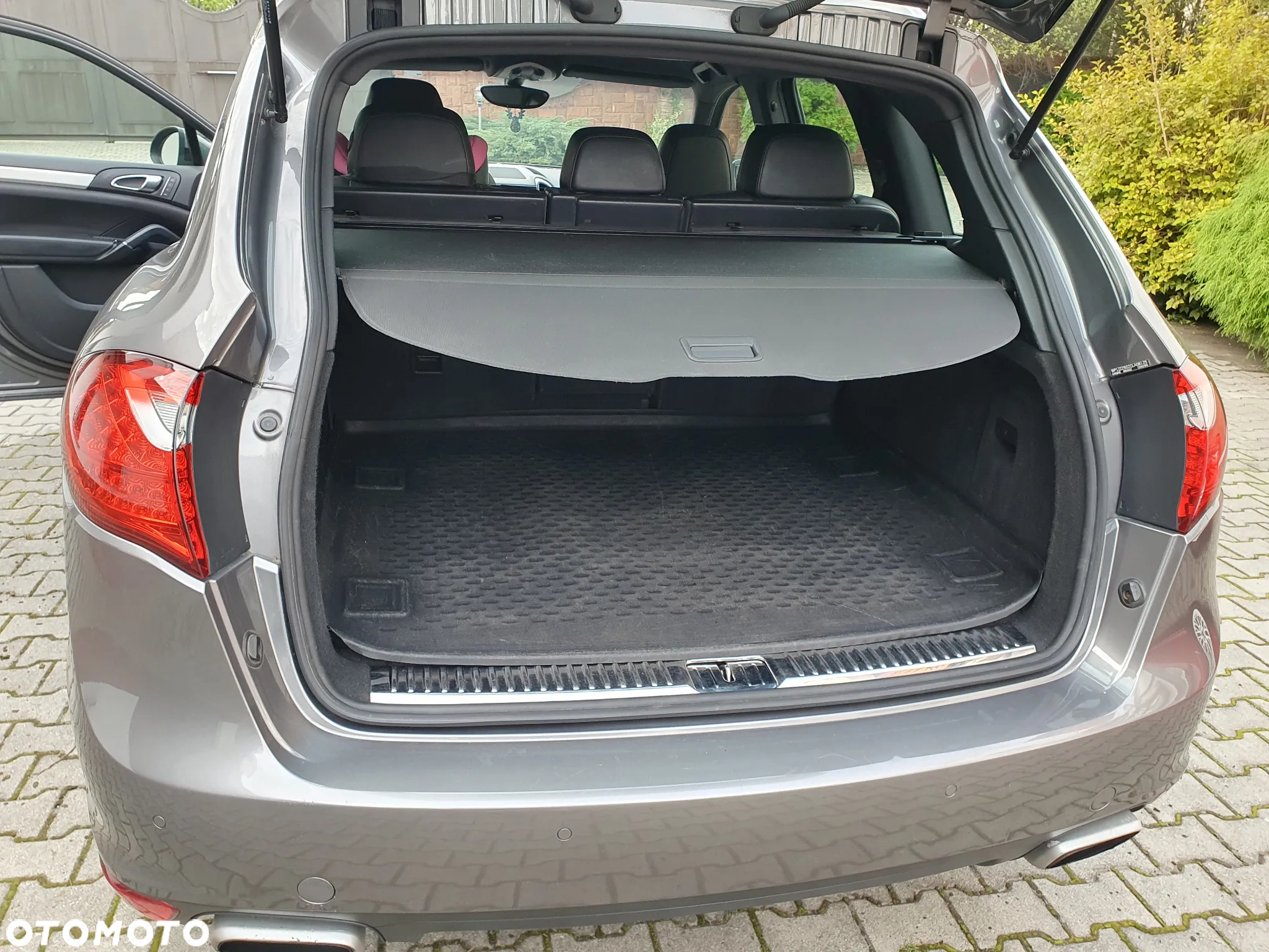 Porsche Cayenne - 15