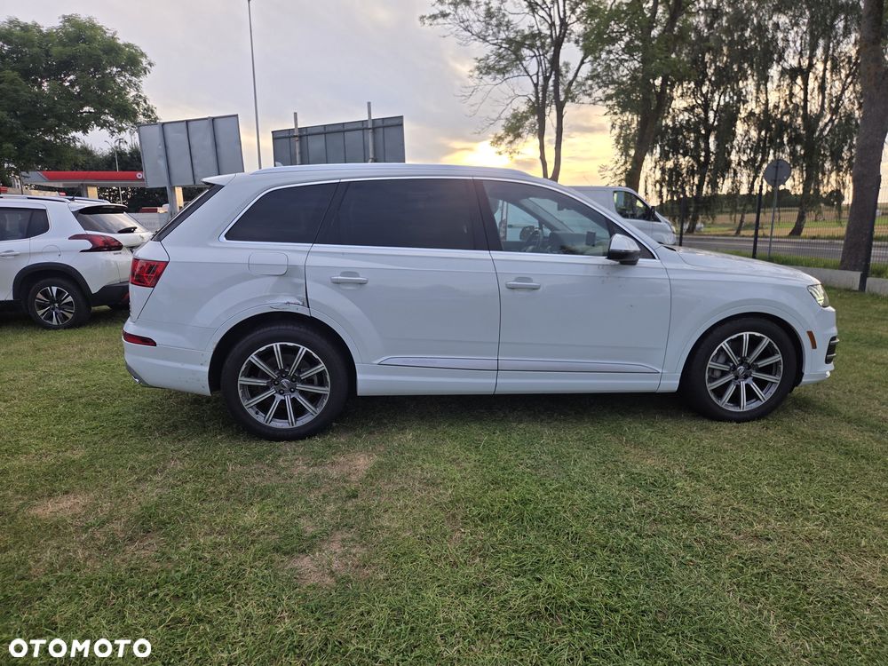 Audi Q7 - 8