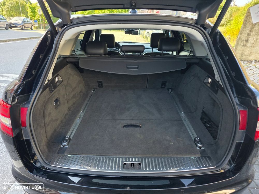 Jaguar XF Sportbrake 2.2 - 26