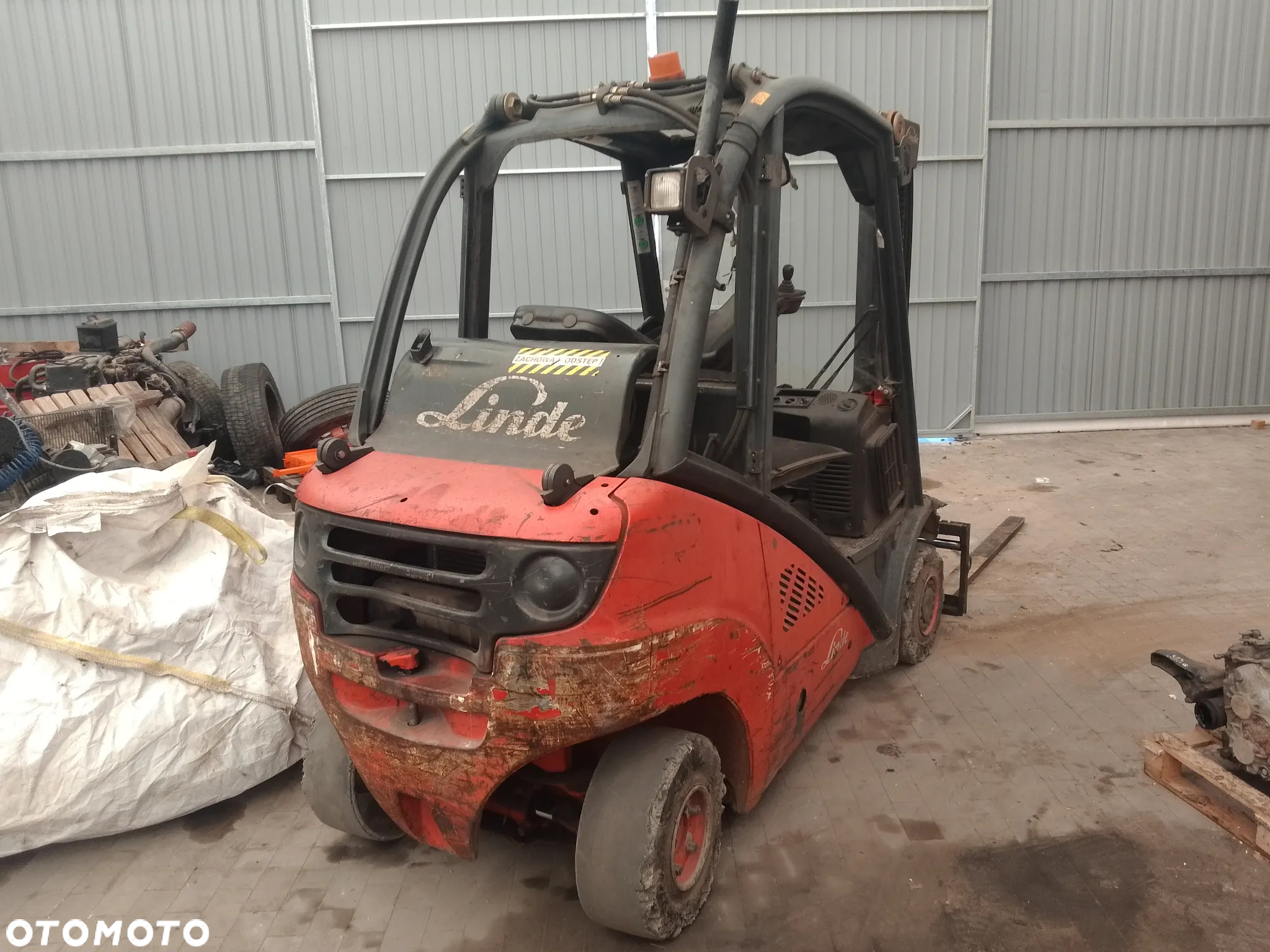 WÓZEK WIDŁOWY LINDE H25T 2008R - SPRAWNY - 2