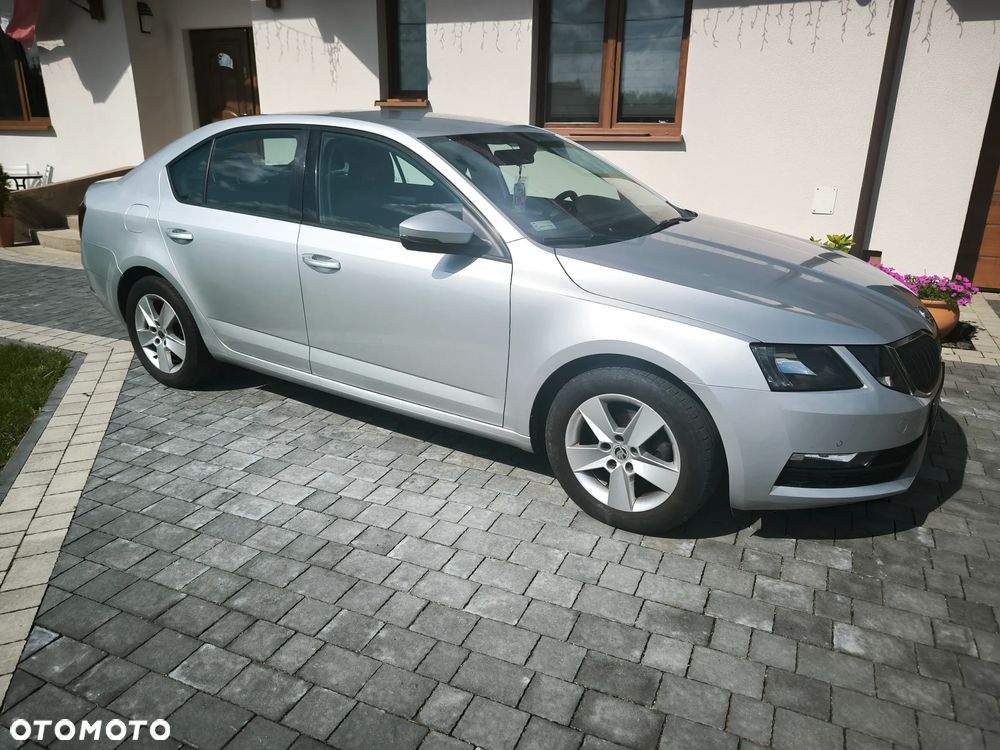 Skoda Octavia 1.4 TSI Ambition - 5