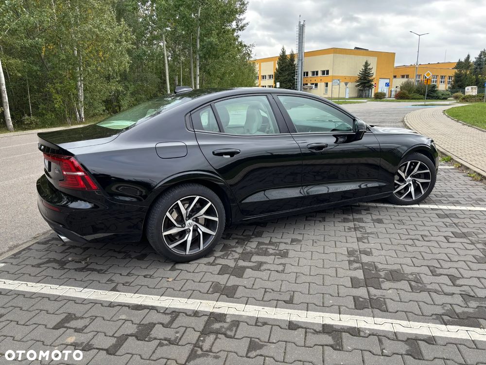 Volvo S60 T6 AWD Momentum Pro - 10