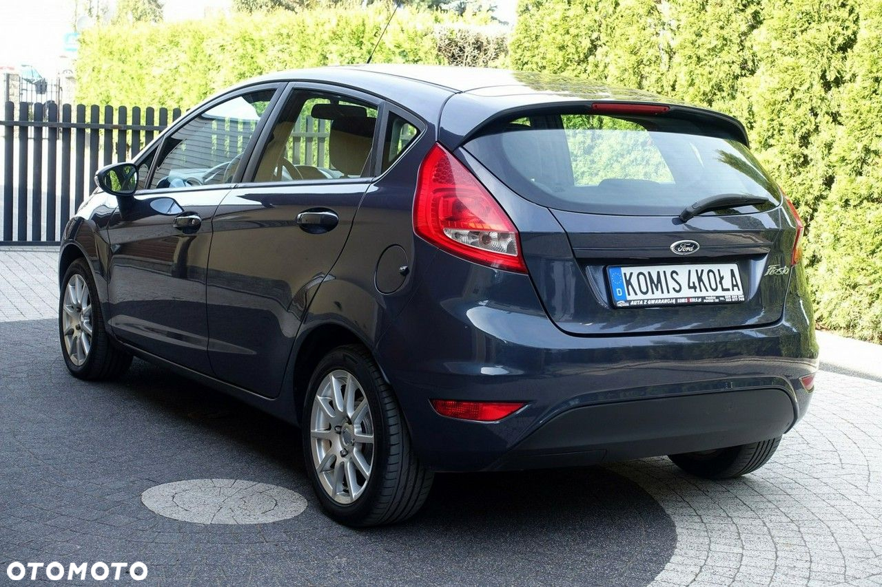 Ford Fiesta - 4