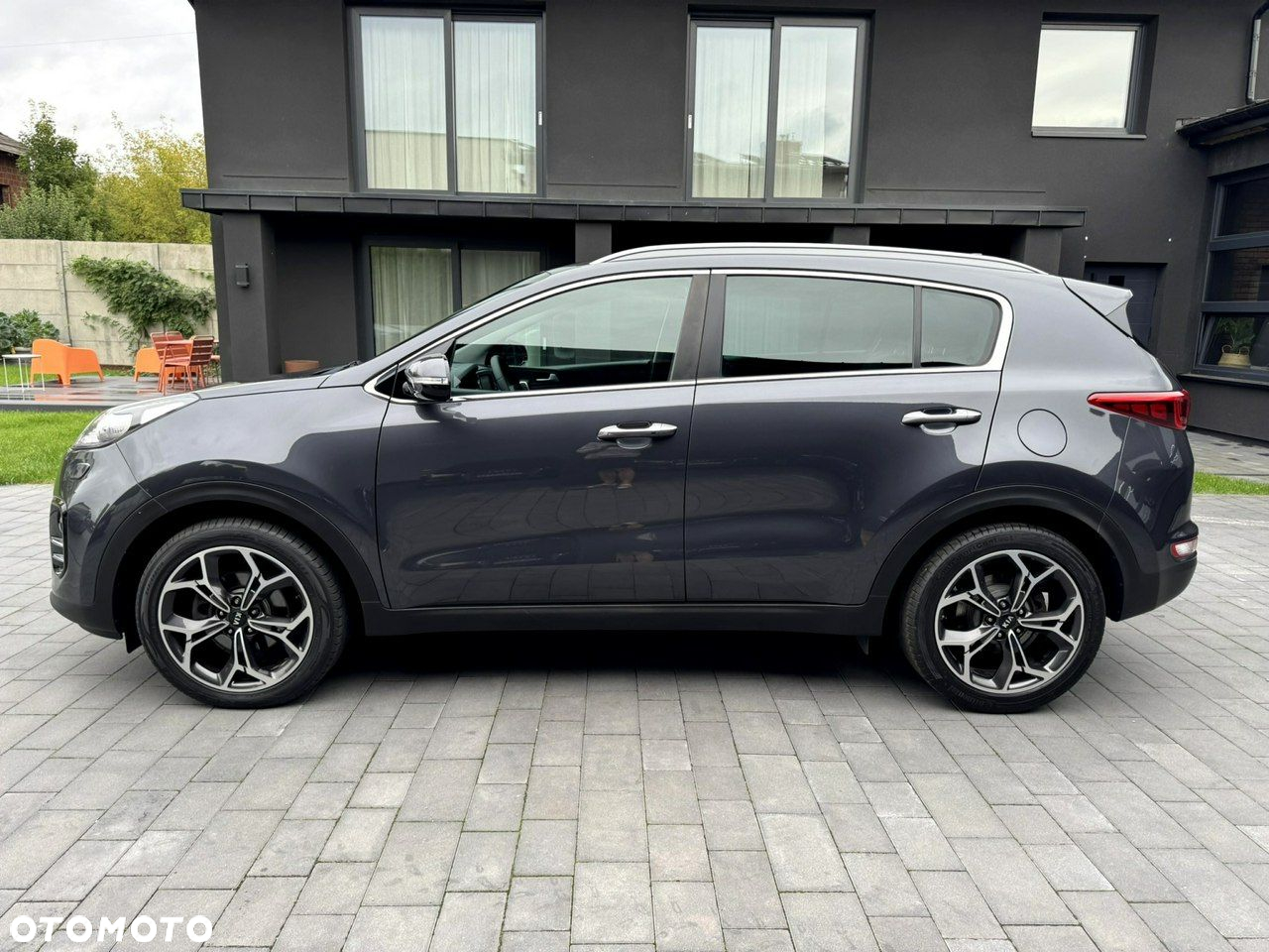 Kia Sportage 2,0 CRDI 2WD ISG Spirit - 8