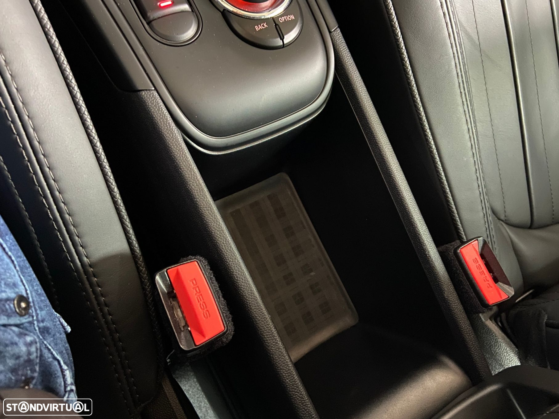 MINI Countryman Cooper D Auto - 25