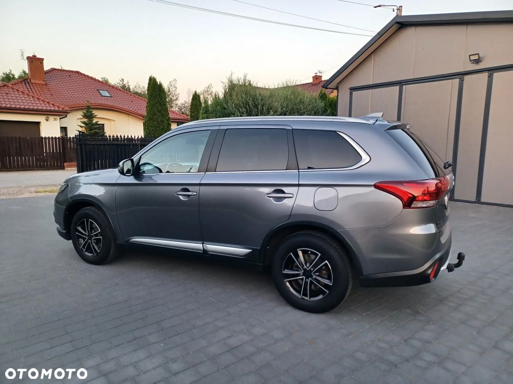 Mitsubishi Outlander 2.0 2WD Edition 100 - 4
