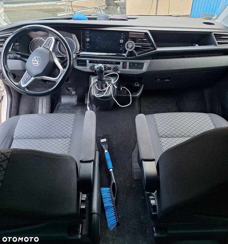 Volkswagen Multivan ver-2-0-tdi-l1-trendline-dsg - 12