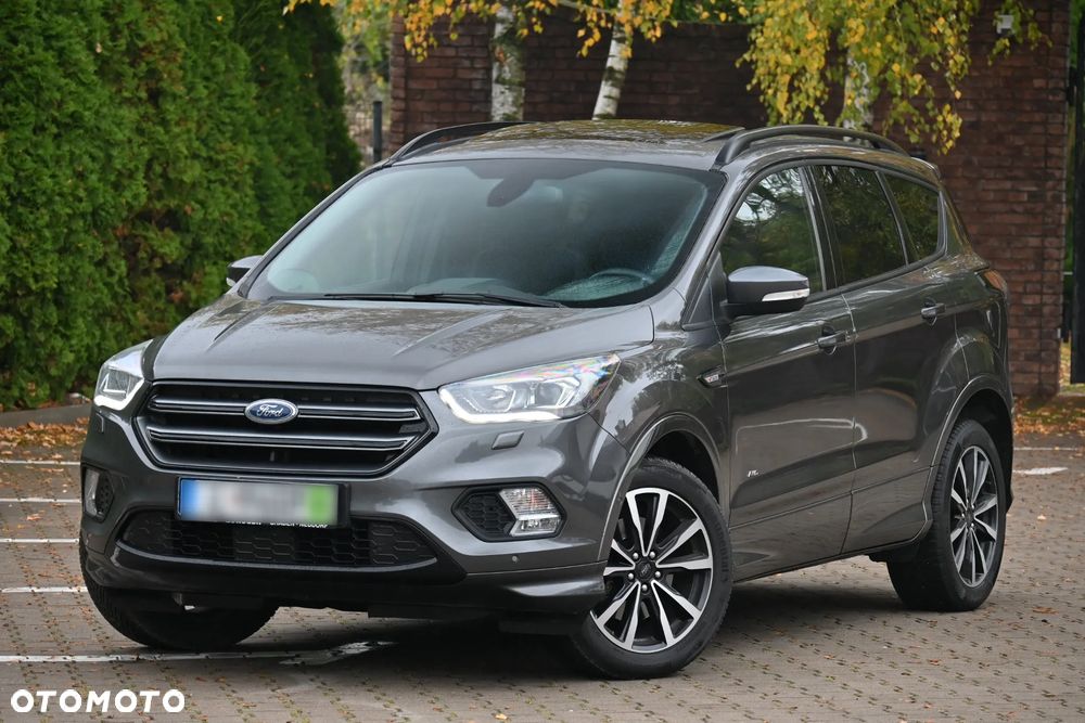 Ford Kuga 1.5 EcoBoost 4x4 ST-Line - 1