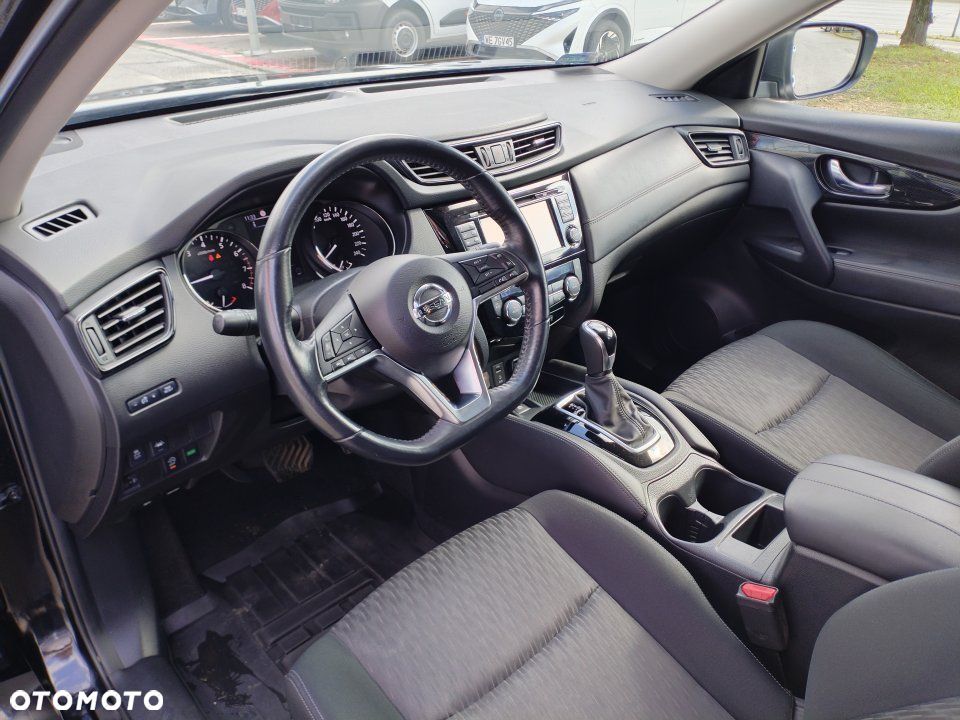 Nissan X-Trail - 5