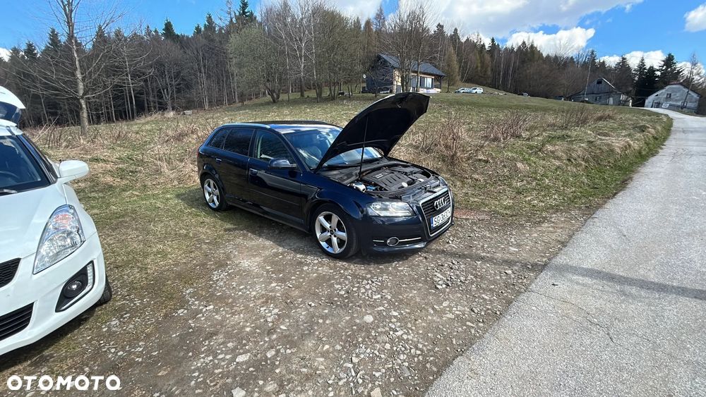 Audi A3 Sportback 1.6 TDI DPF Ambiente - 8