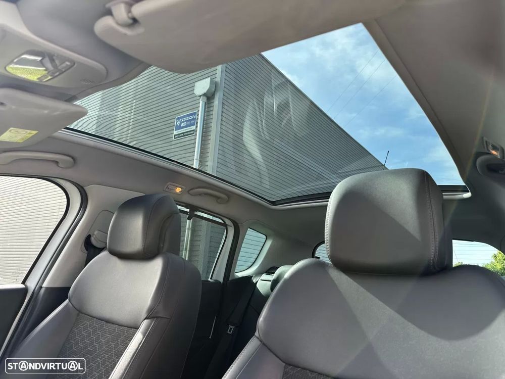 Peugeot 3008 1.6 e-HDi Allure 2-Tronic - 33