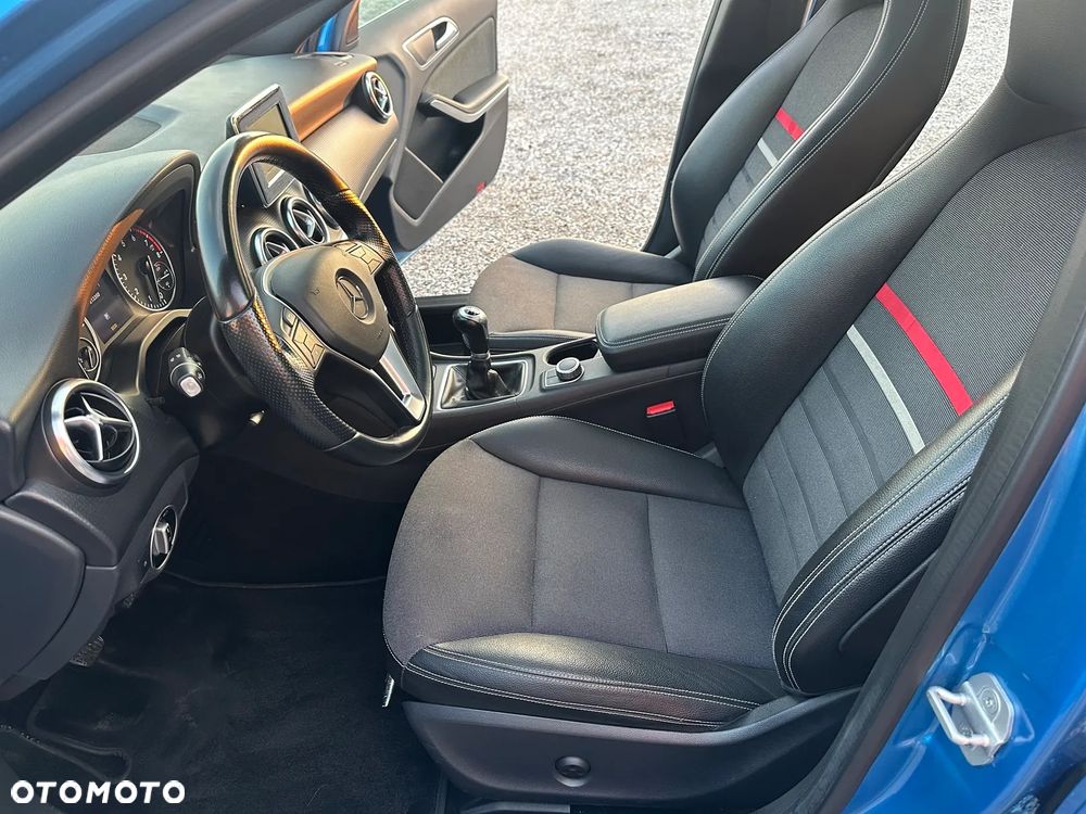 Mercedes-Benz Klasa A 180 BlueEfficiency Edition - 7