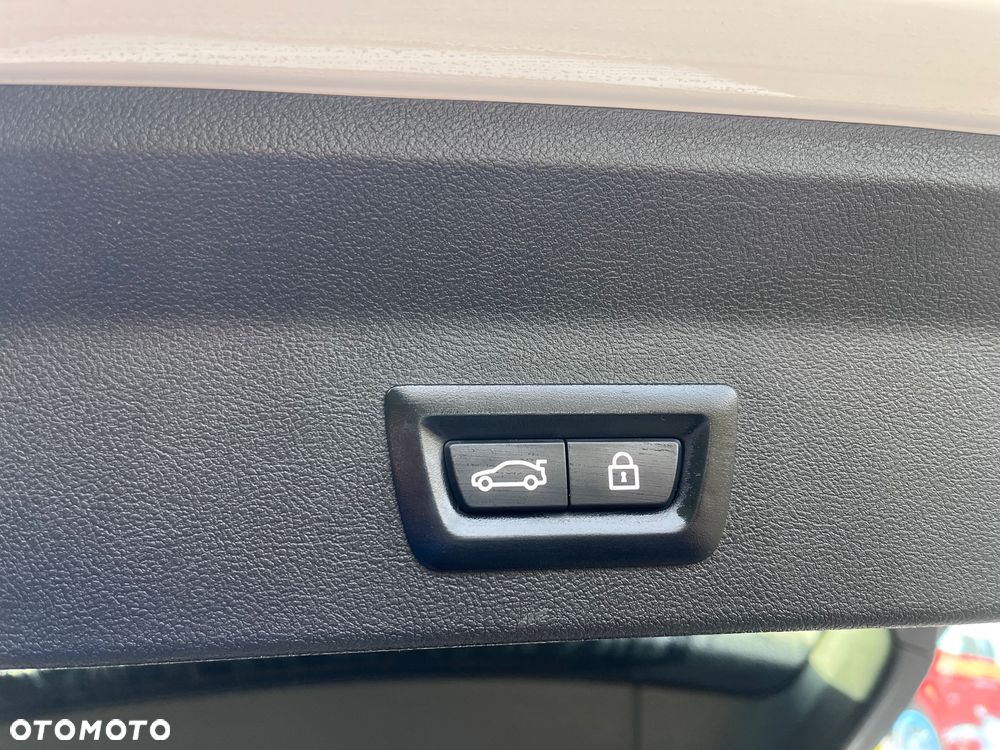 BMW X3 xDrive20d M Sport Edition - 8