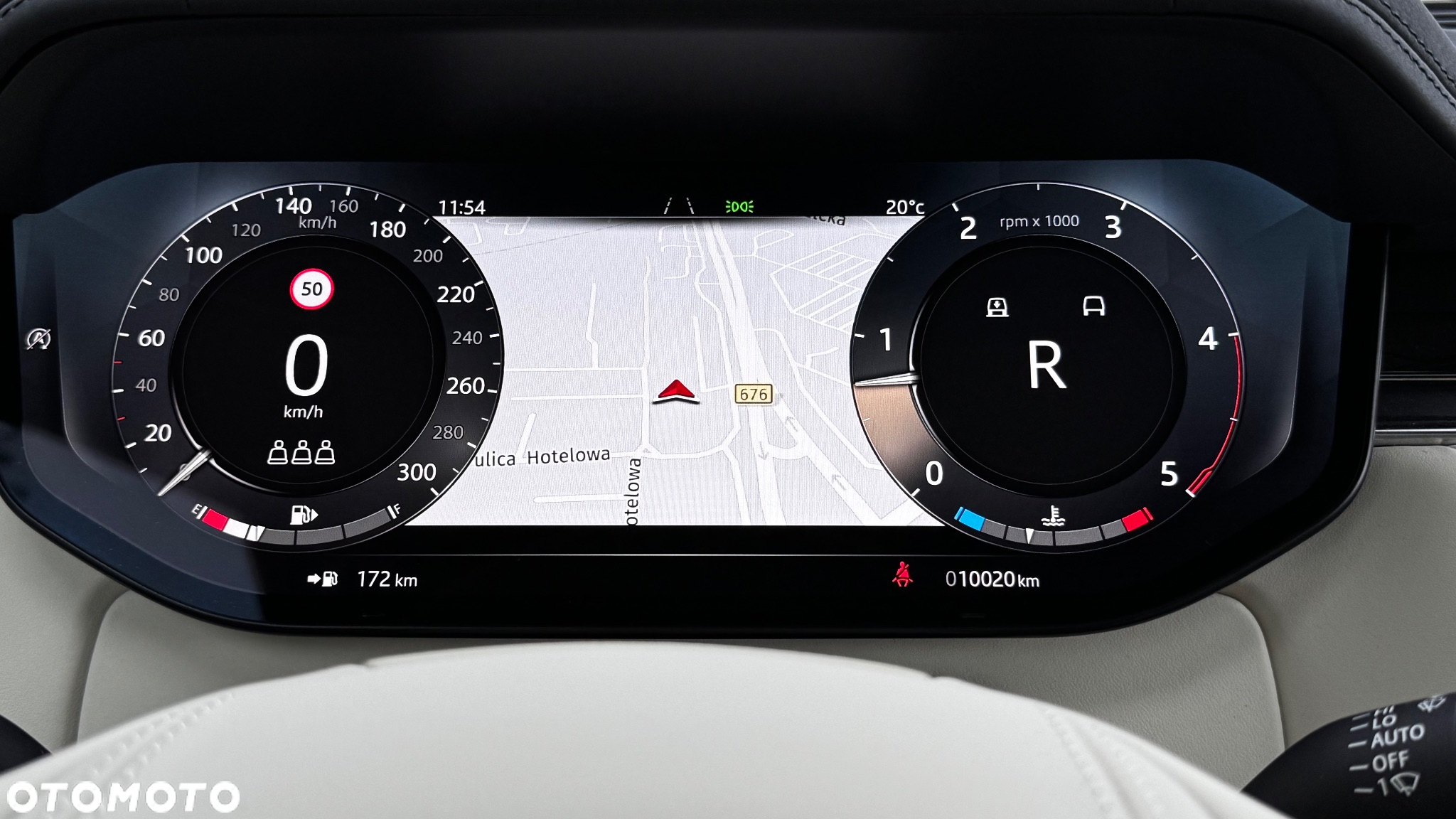 Land Rover Range Rover - 11