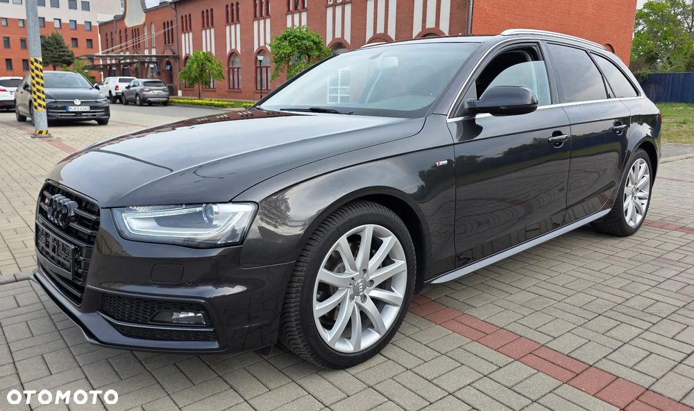 Audi A4 Avant 2.0 TDI DPF S line Sportpaket - 5