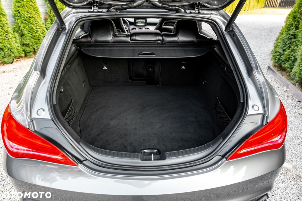 Mercedes-Benz CLA 250 4Matic 7G-DCT Sport - 20