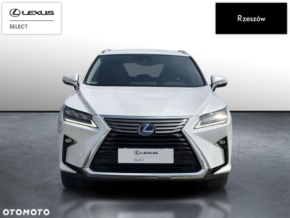 Lexus RX - 8