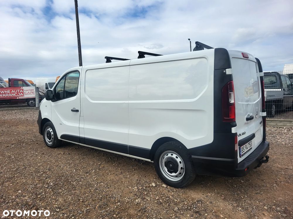 Opel Vivaro - 5