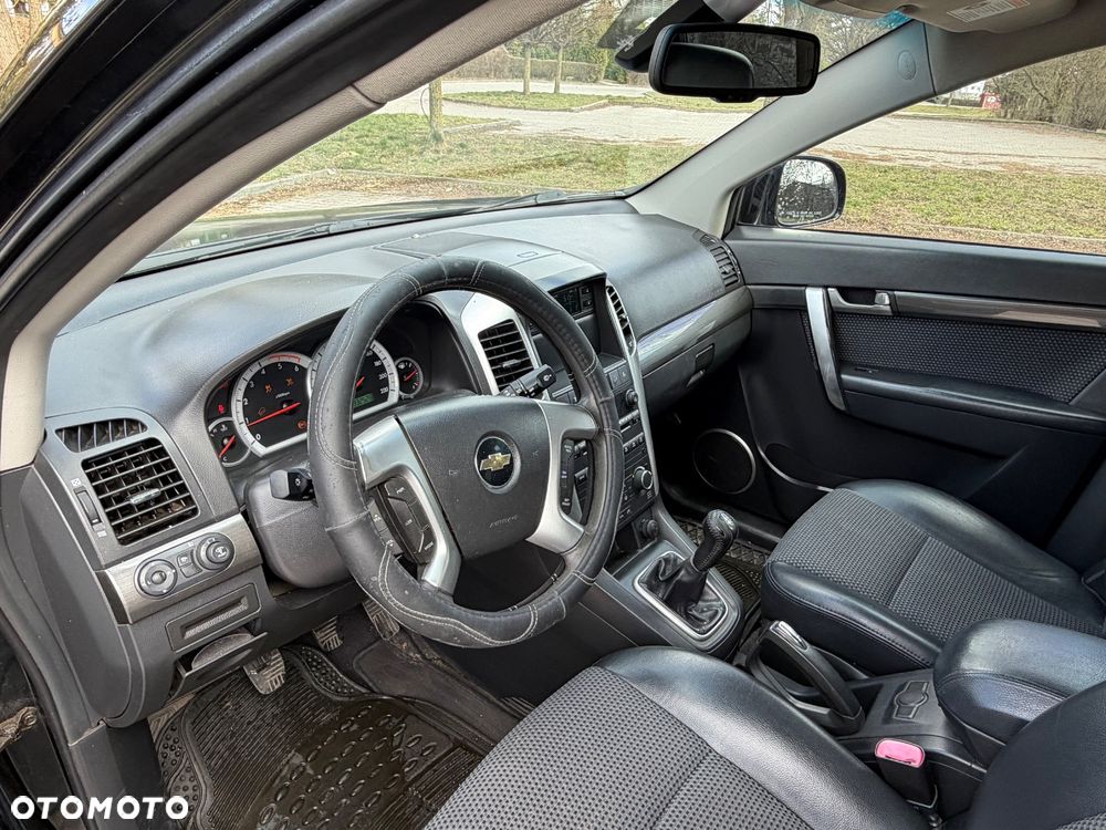 Chevrolet Captiva 2.0 d LT medium - 7