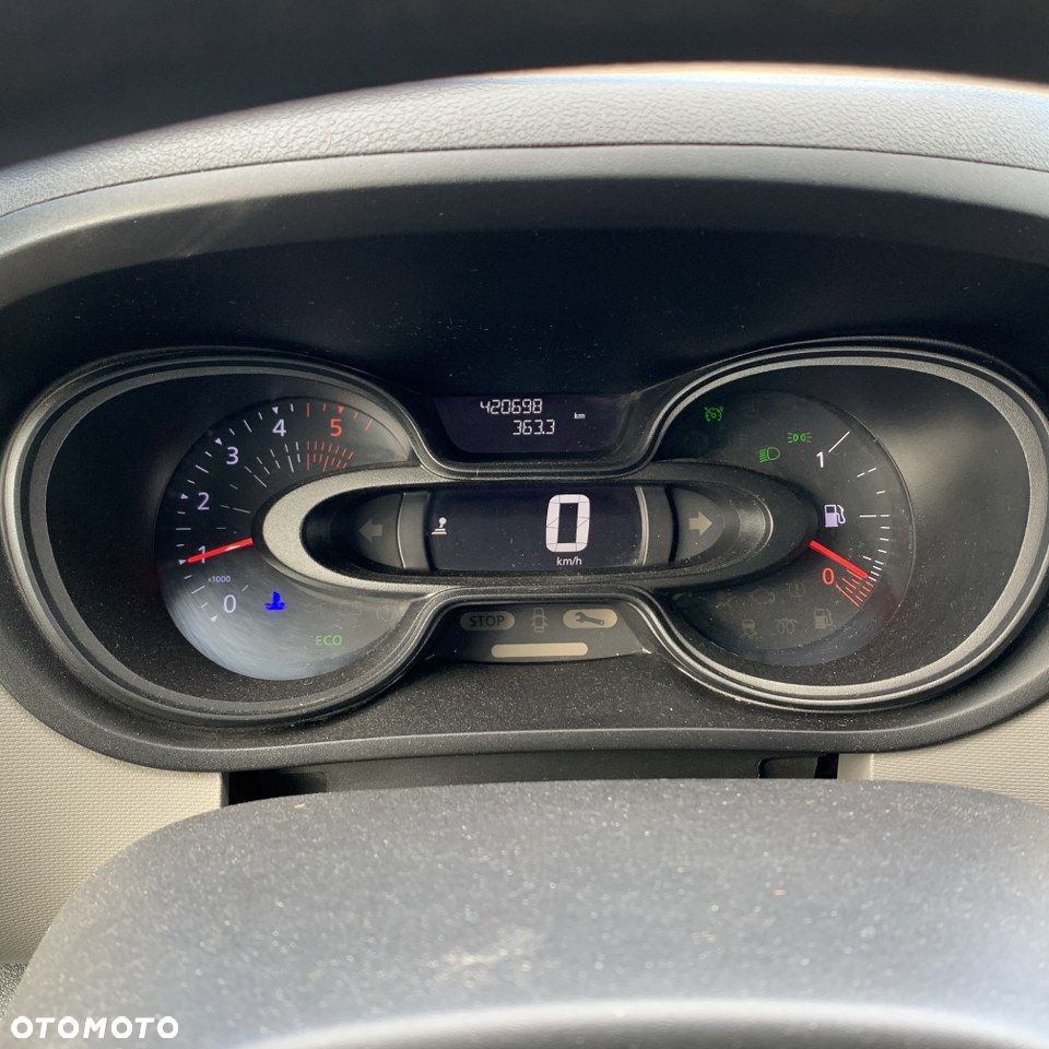 Renault Trafic - 27