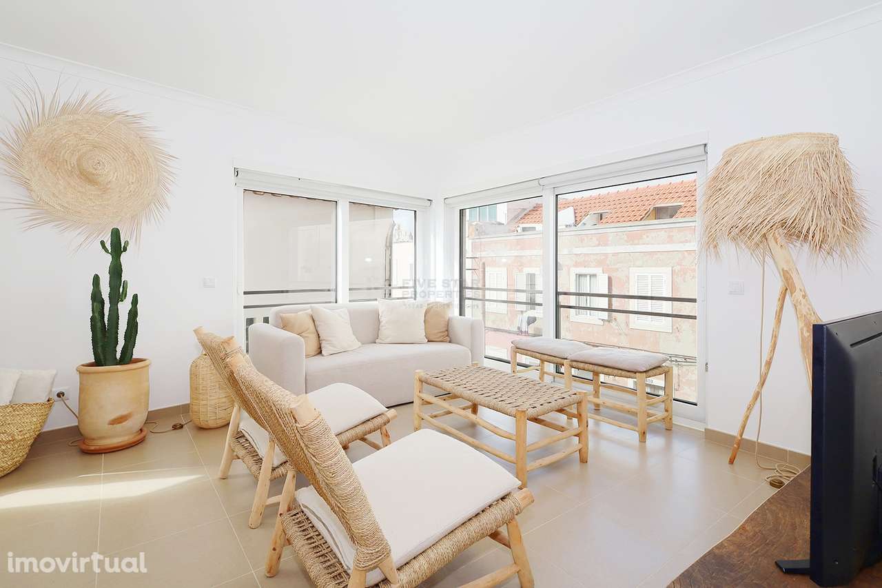 Apartamento Duplex - T3 - Sesimbra - Licença AL - Praia - Grande imagem: 2/37