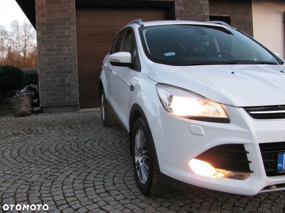 Ford Kuga 2.0 TDCi 2x4 SYNC - 29