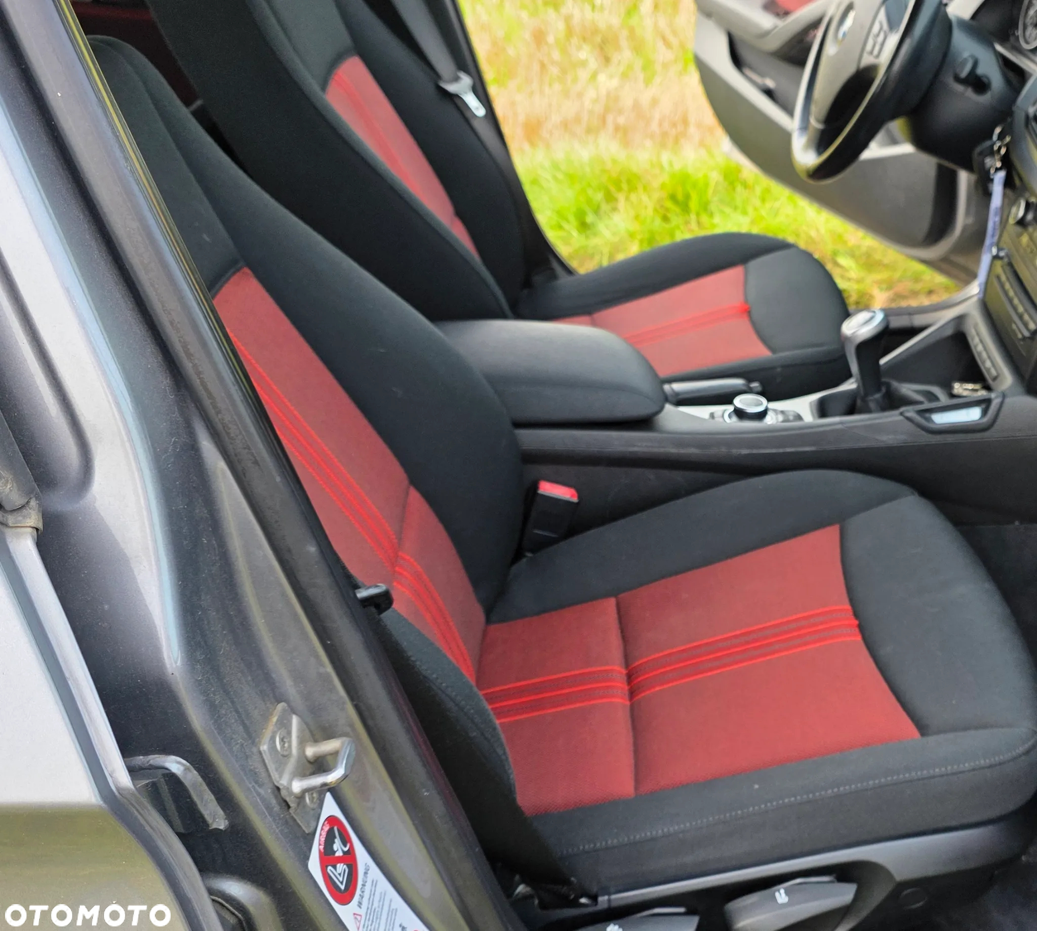 BMW X1 xDrive18d - 14
