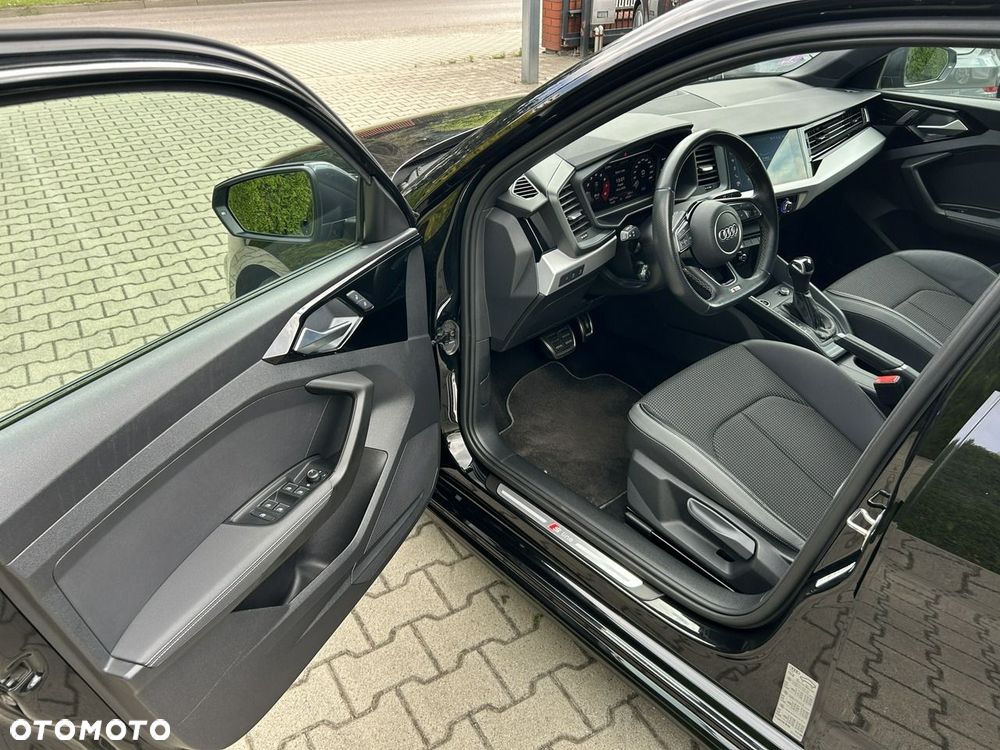 Audi A1 Sportback 35 TFSI S-Line S tronic - 16