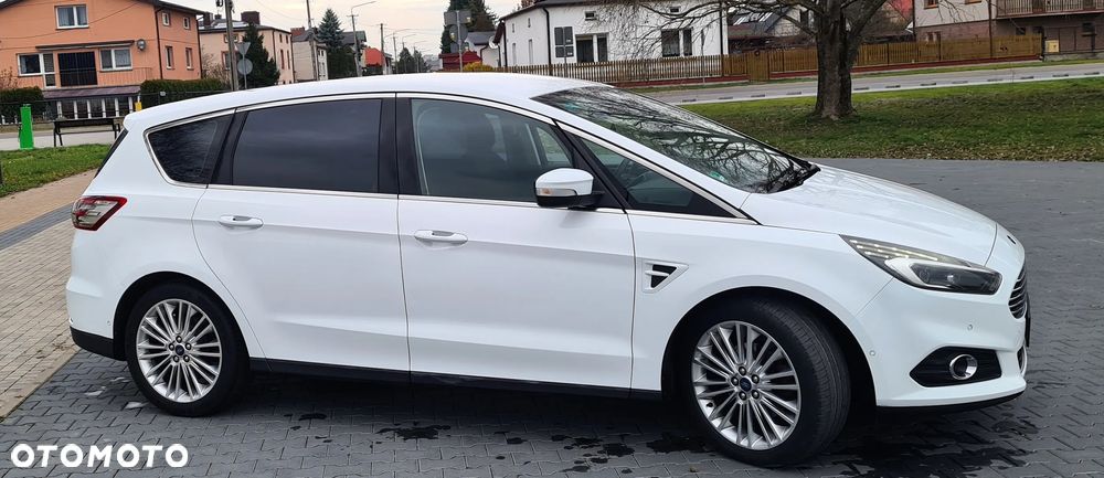 Ford S-Max 2.0 TDCi Bi-Turbo Titanium PowerShift - 13