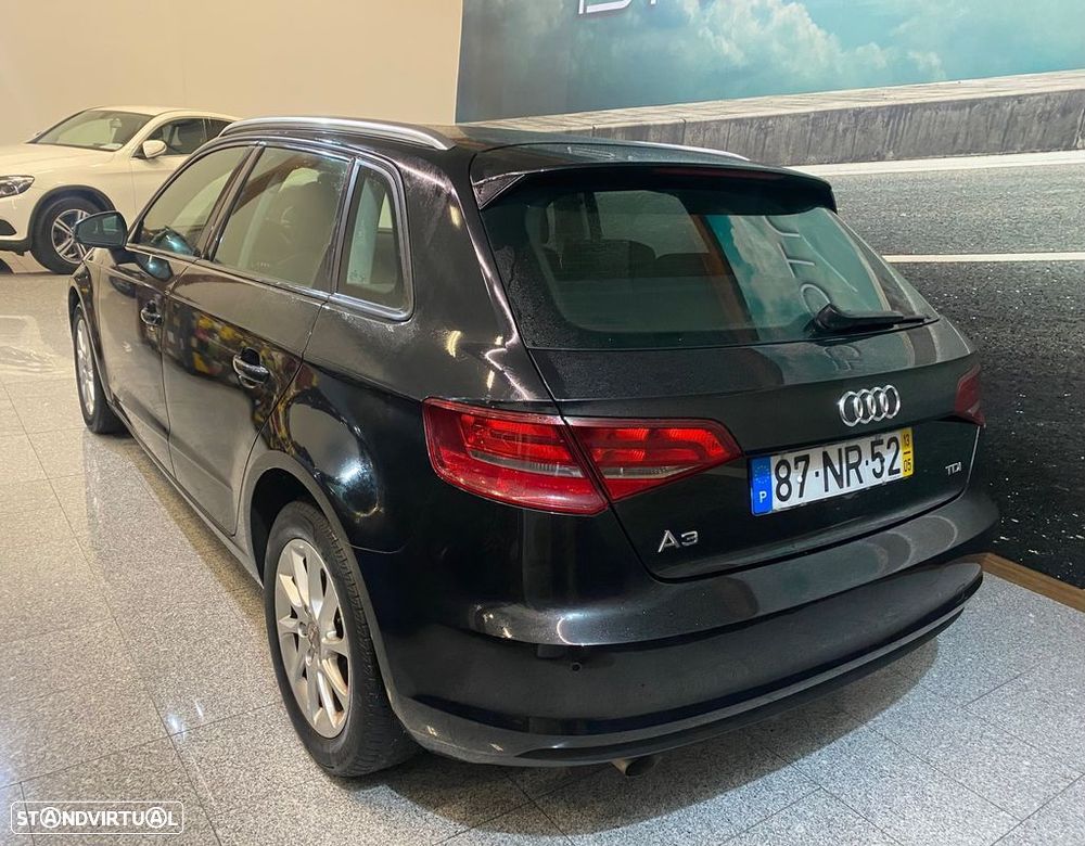 Audi A3 Sportback 1.6 TDI Attraction - 4