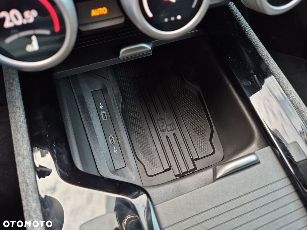 Skoda Superb - 37