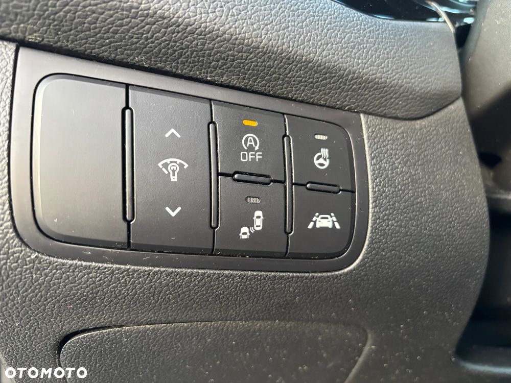 Kia Ceed 1.6 CRDi 136 ISG Dream Team Edition - 30