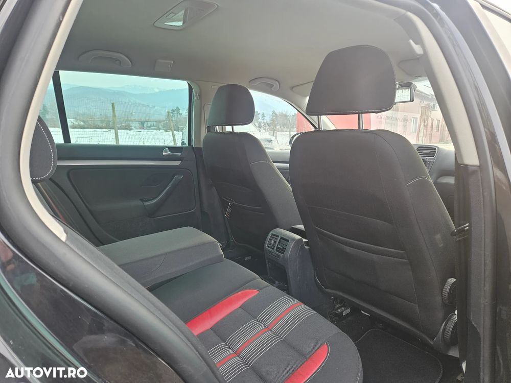 Volkswagen Golf - 13