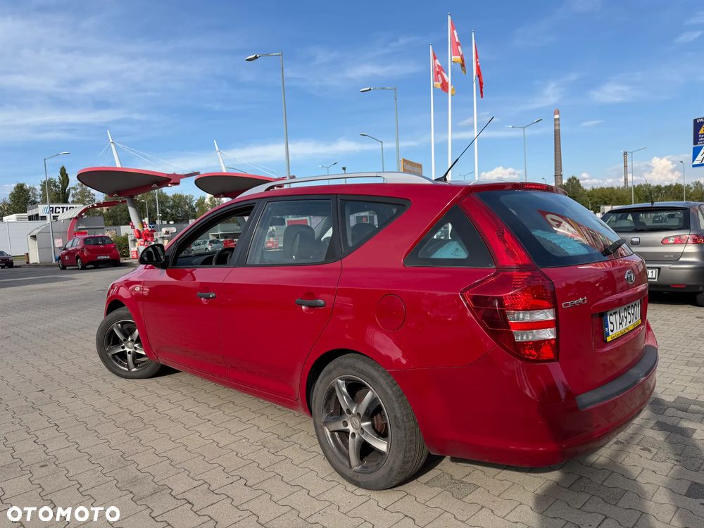 Kia Ceed 1.4 S - 25