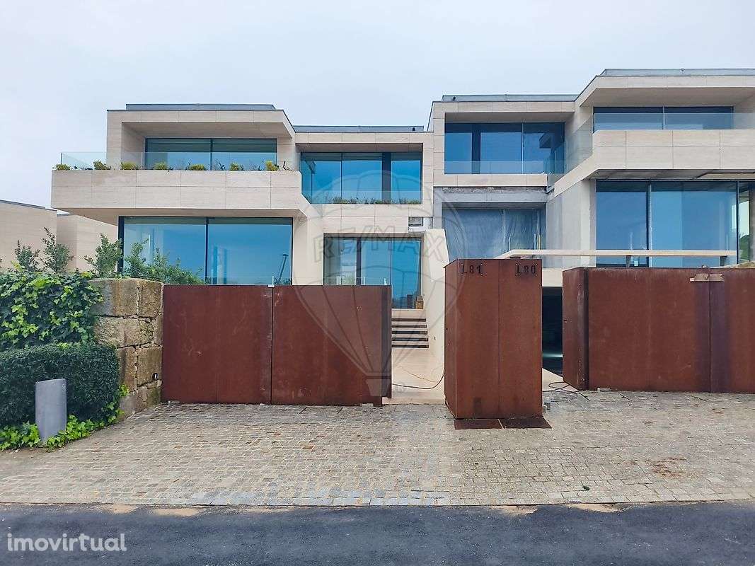 Moradia T4 para venda - Grande imagem: 3/49