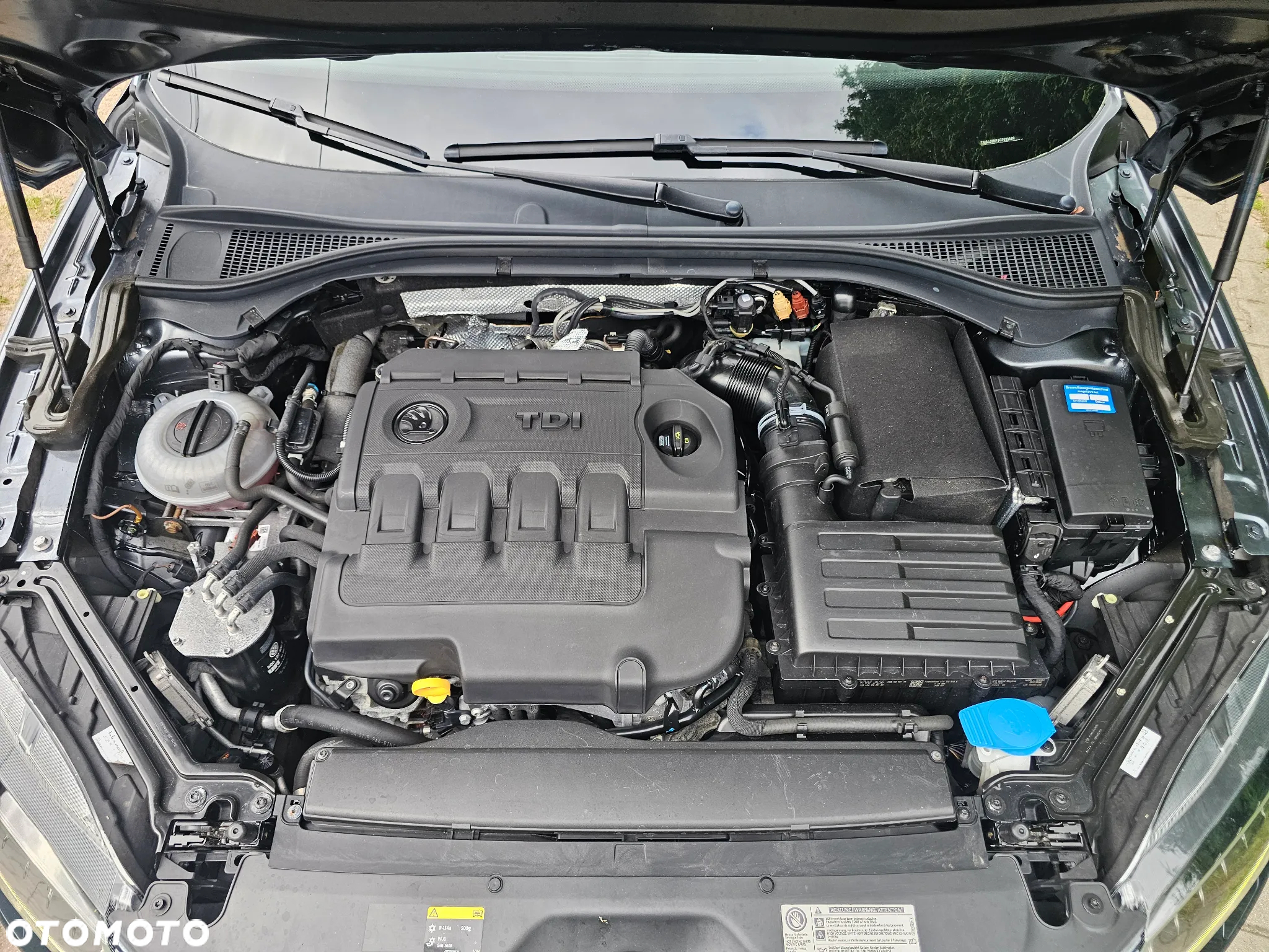 Skoda Superb 2.0 TDI DSG Premium Edition - 32