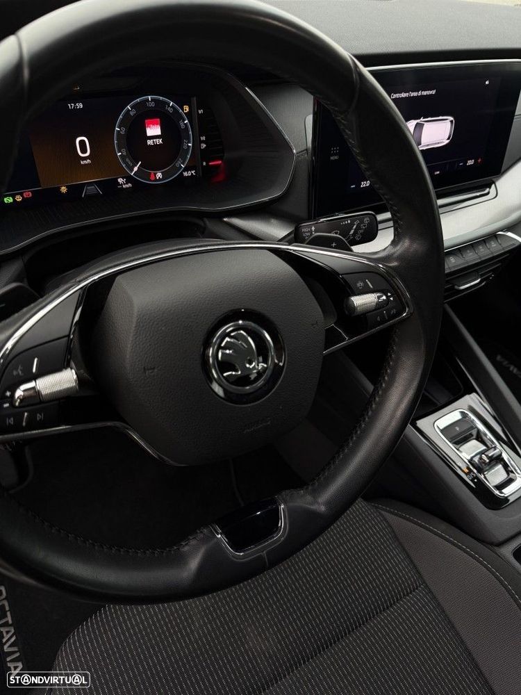 Skoda Octavia Break 2.0 TDI DSG Premium Edition - 9