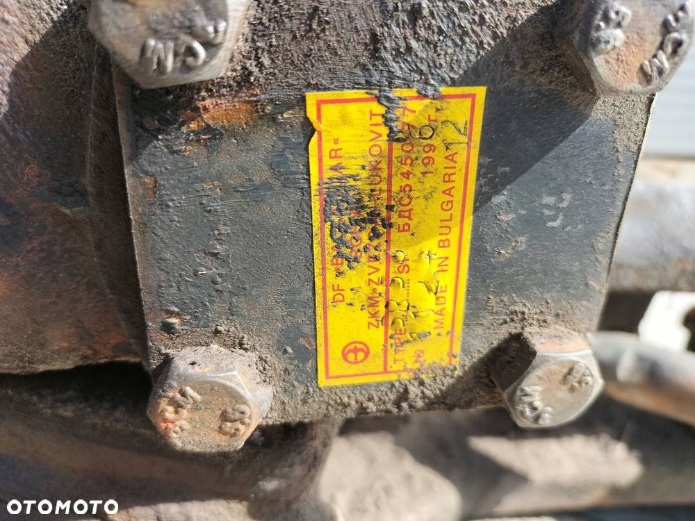 BELKA OŚ SKRĘTNA + PRZEKŁADNIA WIDLAK WÓZEK WIDŁOWY BUŁGAR EV687 - 3