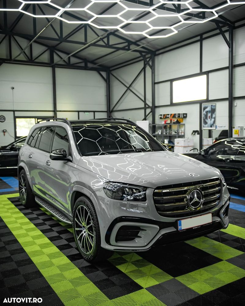 Mercedes-Benz GLS - 7