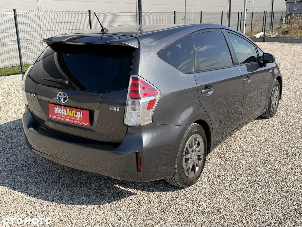 Toyota Prius+ - 5