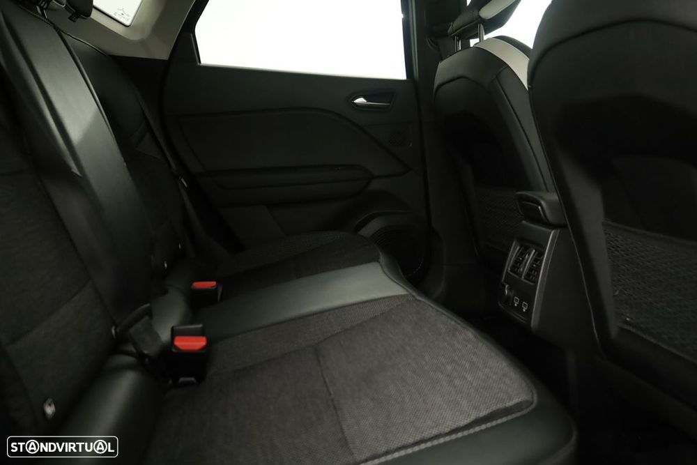 Renault Captur 1.0 TCe Techno Bi-Fuel - 23