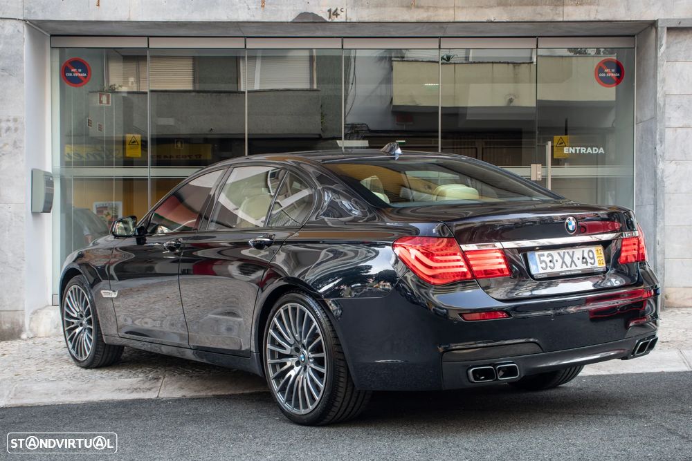 BMW 760 i - 51