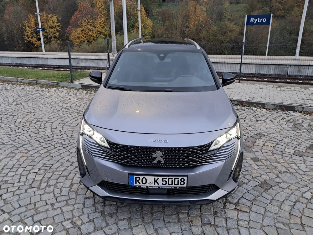 Peugeot 5008 - 8