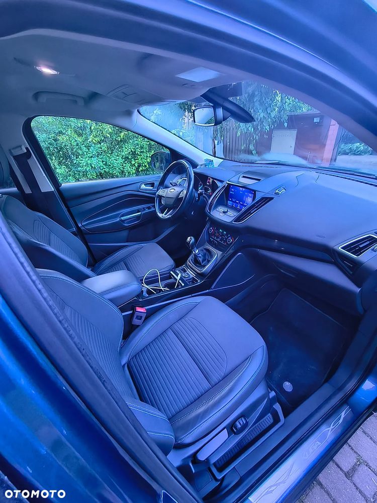 Ford Kuga 1.5 EcoBoost FWD Edition ASS GPF - 6