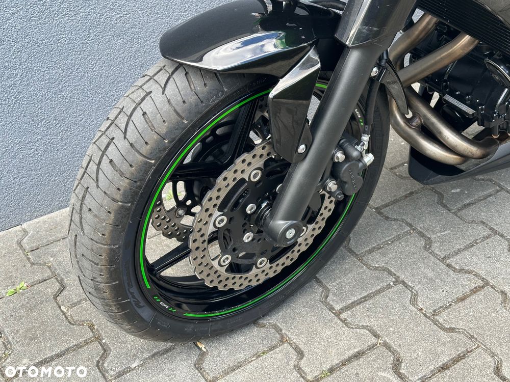 Kawasaki ER - 21