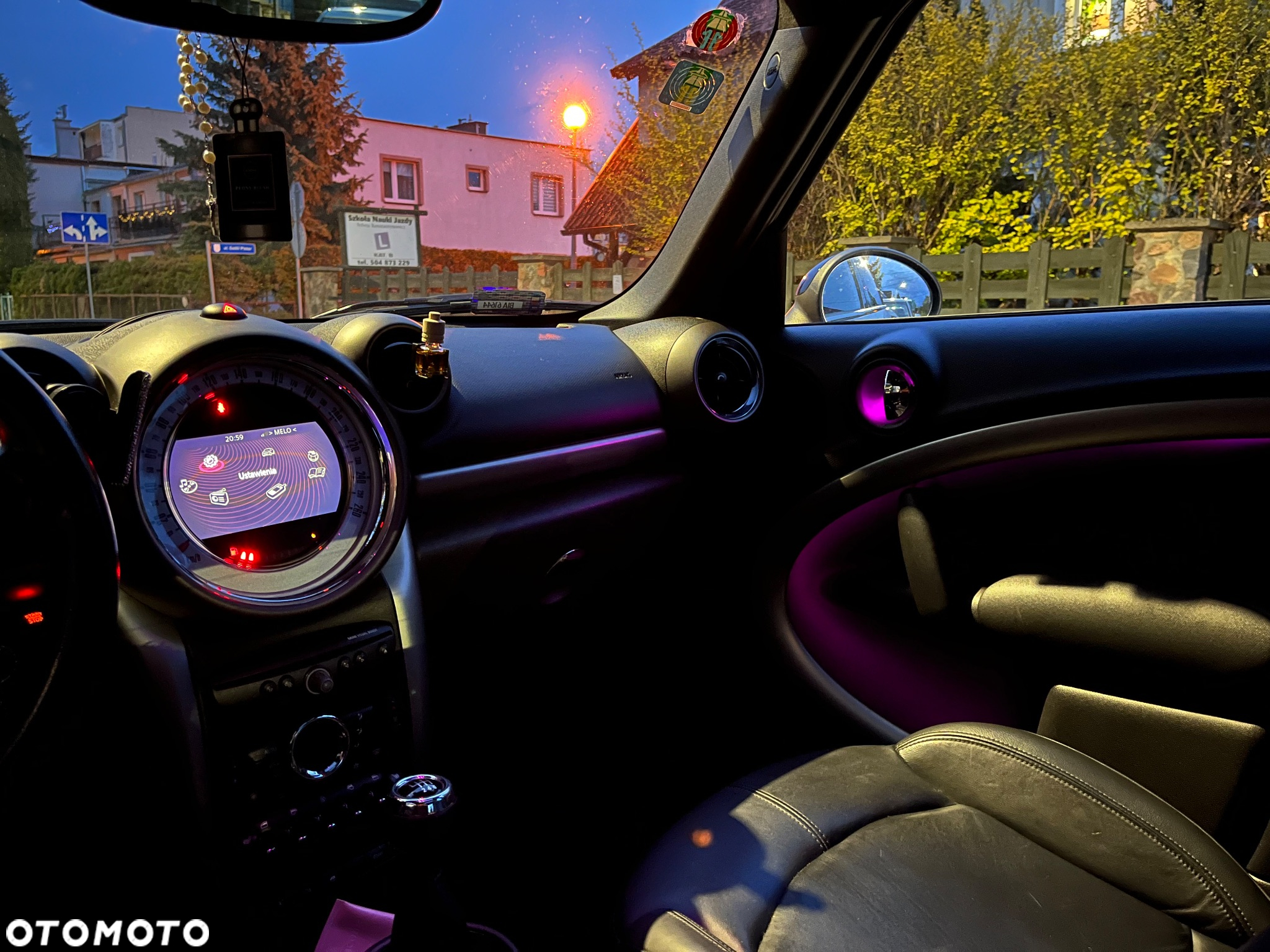 MINI Cooper Standard - 9